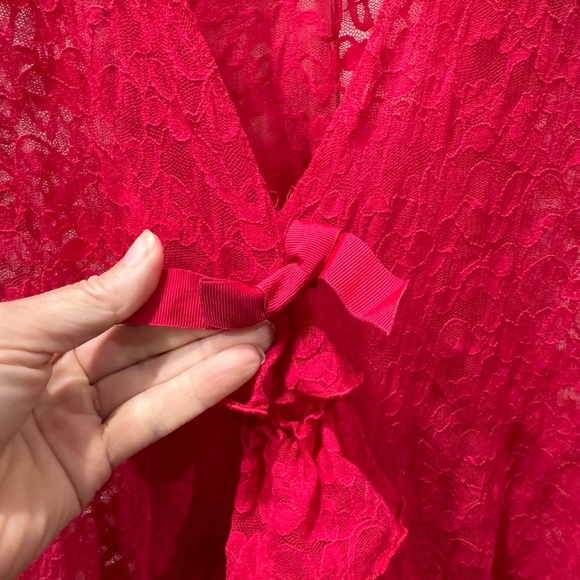 VICTORIA'S SECRET THE LACIE STRETCH BRIGHT
RED LACE LINGERIE TEDDY medium - Picture 6 of 9